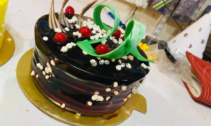 Cake shop in HisarVijay bakery